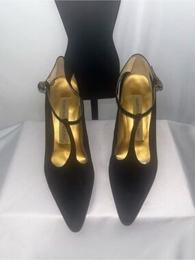 ⚜️ Vintage Martinez Valero Black Satin Pointed T-Strap Pumps